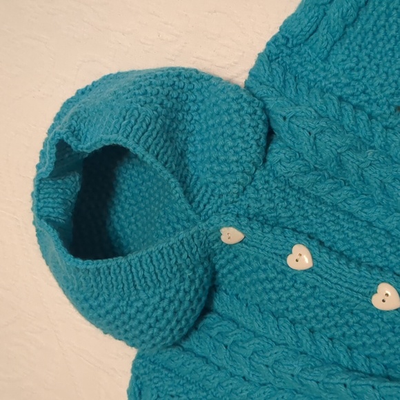 NEW Hand Knit Hooded Baby Sweater - 3M - Picture 2 of 5
